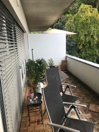 Zentrumsnahe 2-Zimmerwohnung mit großem Balkon zu vermieten ( verfügbar ab 01.01.2026 )