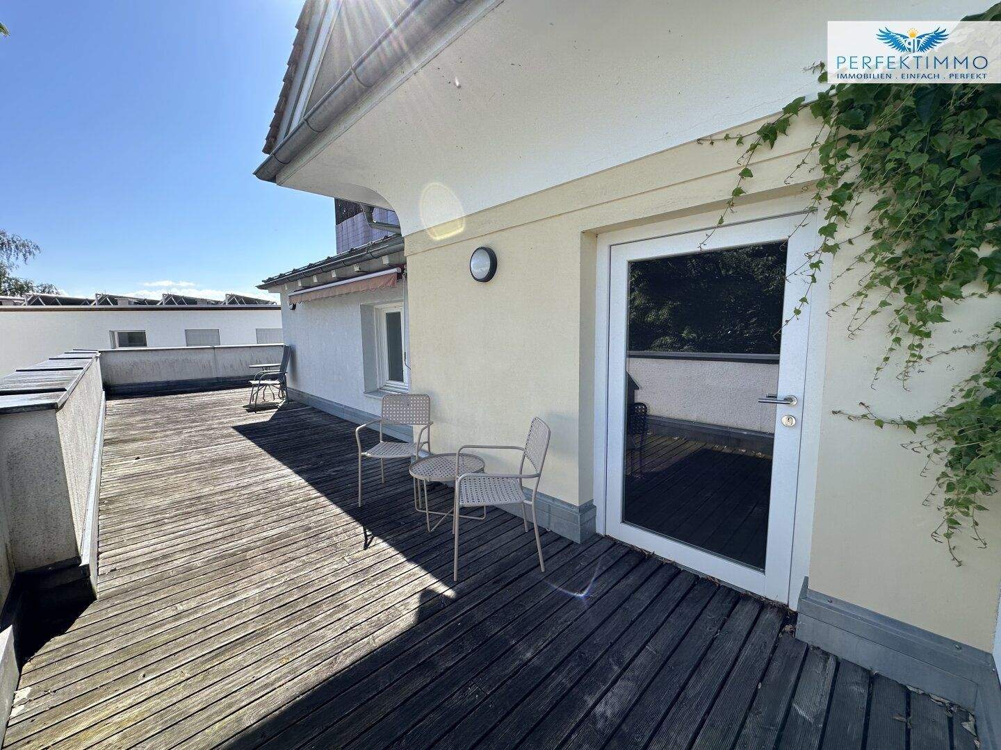Möblierte Wohnung mit sonniger Terrasse