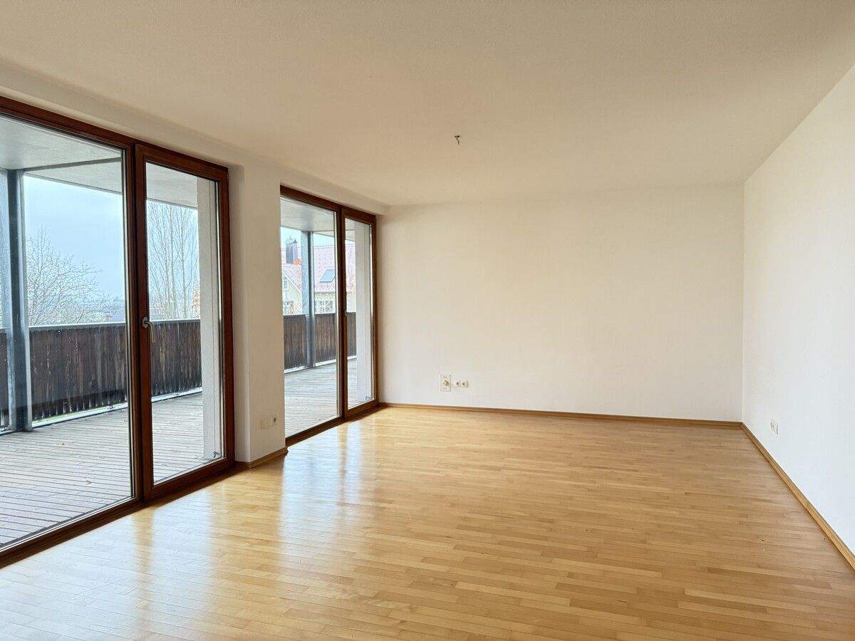 Wohnung zur Miete1062 €1.062&nbsp;€Nettokaltmiete3 Zimmer&nbsp;&nbsp;•&nbsp;&nbsp;78,3 m²&nbsp;&nbsp;•&nbsp;&nbsp;2. GeschossBrühlstraße 36a, Wolfurt (6922)Berechne die FahrtzeitZur Arbeit, zur SchuleAnrufenKontaktieren