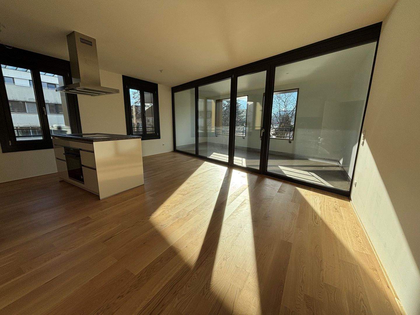 Wohnung zur Miete - Erstbezug975 €975&nbsp;€Nettokaltmiete2 Zimmer&nbsp;&nbsp;•&nbsp;&nbsp;53,9 m²&nbsp;&nbsp;•&nbsp;&nbsp;frei ab sofortKreuzgasse 2, Dornbirn (6850)Berechne die FahrtzeitZur Arbeit, zur SchuleAnrufenKontaktieren