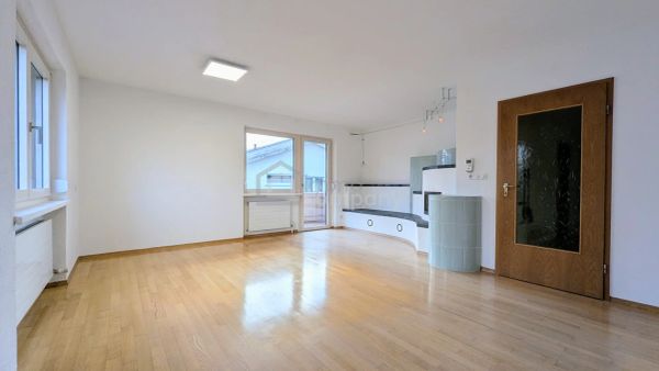 Attraktive 4-Zimmer-Wohnung in Dornbirn | 108m² Wohnfläche | 65m² Privatgarten mit überdachter Terrasse | 15m² Süd-Balkon | 2 KFZ-Stellplätze