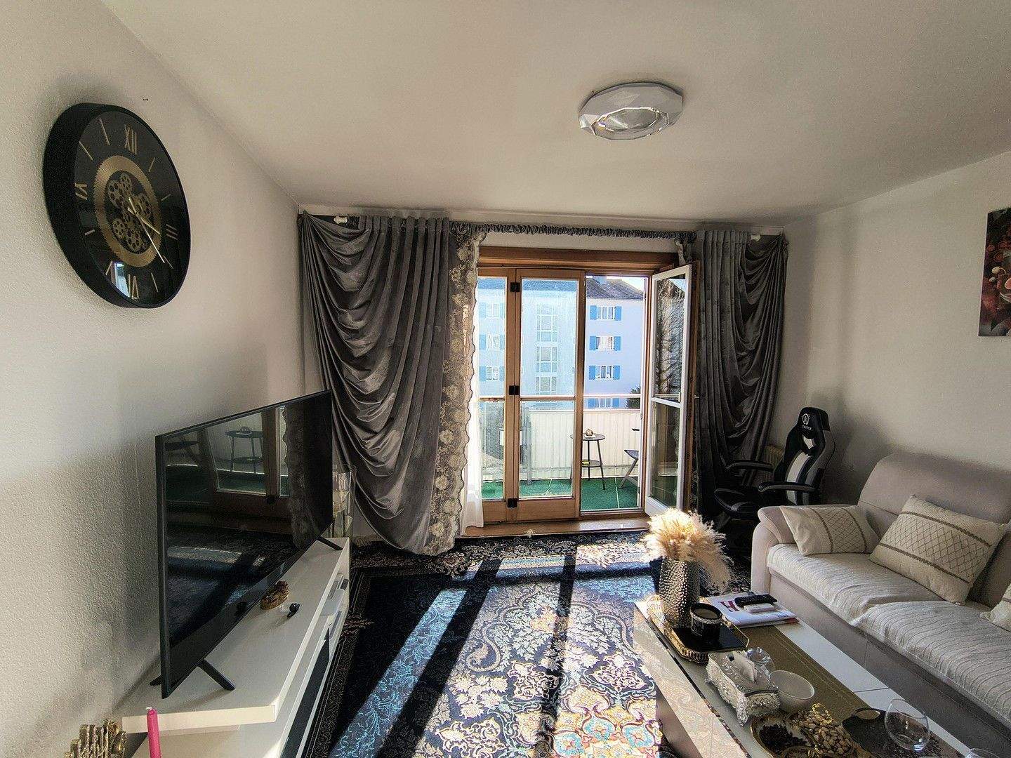 Wohnung zur Miete820 €820&nbsp;€Nettokaltmiete2,5 Zimmer&nbsp;&nbsp;•&nbsp;&nbsp;47 m²&nbsp;&nbsp;•&nbsp;&nbsp;2. Geschoss&nbsp;&nbsp;•&nbsp;&nbsp;frei ab 01.03.2026Thumbstraße 4, Bregenz (6900)Kontaktieren