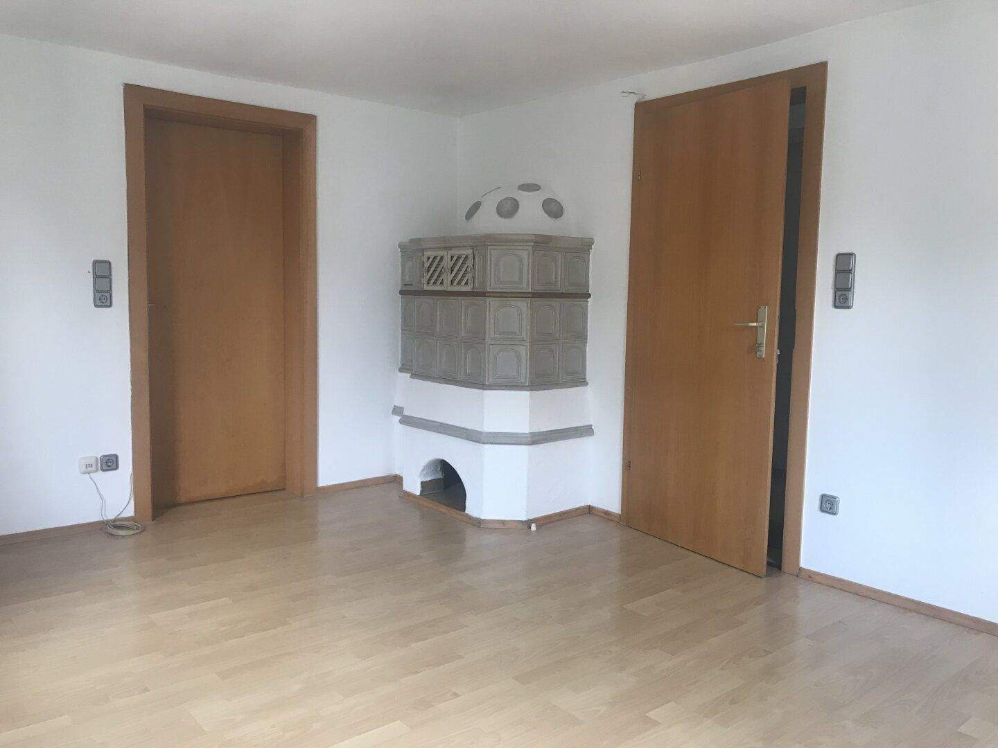 Wohnung zur Miete789 €789&nbsp;€Nettokaltmiete3 Zimmer&nbsp;&nbsp;•&nbsp;&nbsp;frei ab 15.03.2026Pongartgasse, Dornbirn (6850)AnrufenKontaktieren