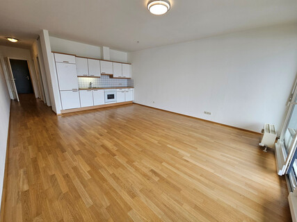 Helle 2-Zimmer-Wohnung mit Balkon wird vermietet!