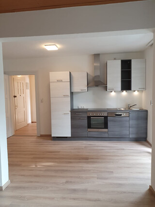 Schöner wohnen in Seenähe - 3 Zimmer Wohnung mit Terrasse