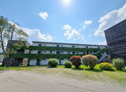Wunderbare 3-Zimmerwohnung mit Balkon in Schwarzach zu vermieten!