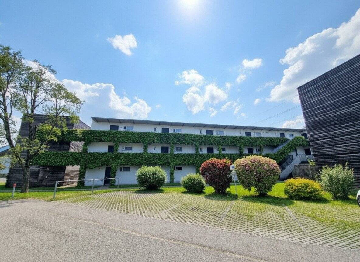 Terrassenwohnung zur Miete1.150&nbsp;€3 Zimmer&nbsp;&nbsp;•&nbsp;&nbsp;67,1 m²&nbsp;&nbsp;•&nbsp;&nbsp;1. GeschossBahngasse 28, Schwarzach (6858)AnrufenKontaktieren