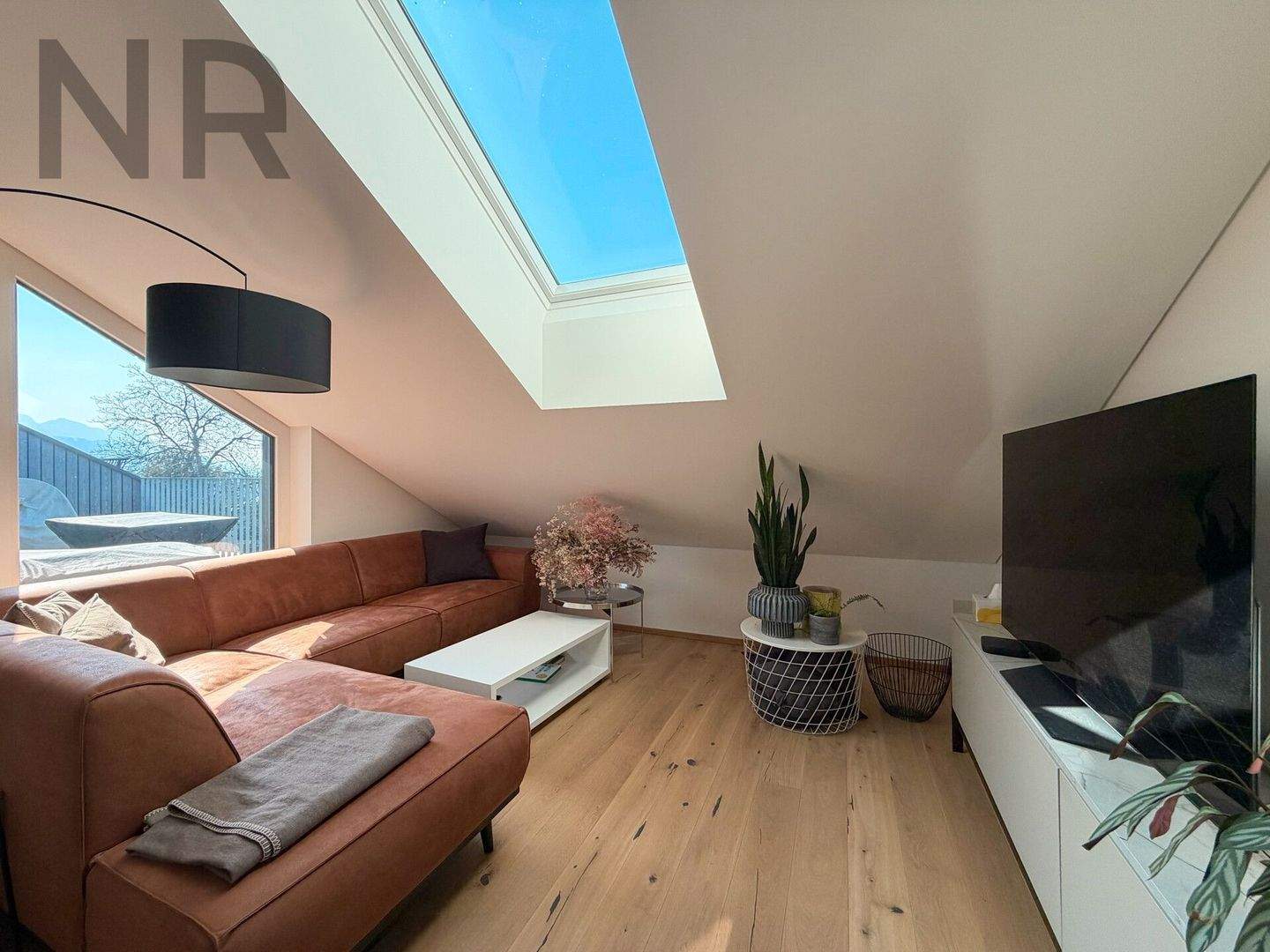 Wohnung zur Miete1.429&nbsp;€3 Zimmer&nbsp;&nbsp;•&nbsp;&nbsp;82,9 m²&nbsp;&nbsp;•&nbsp;&nbsp;3. Geschoss&nbsp;&nbsp;•&nbsp;&nbsp;frei ab 01.07.2026Tobelgasse 10a, Dornbirn (6850)AnrufenKontaktieren